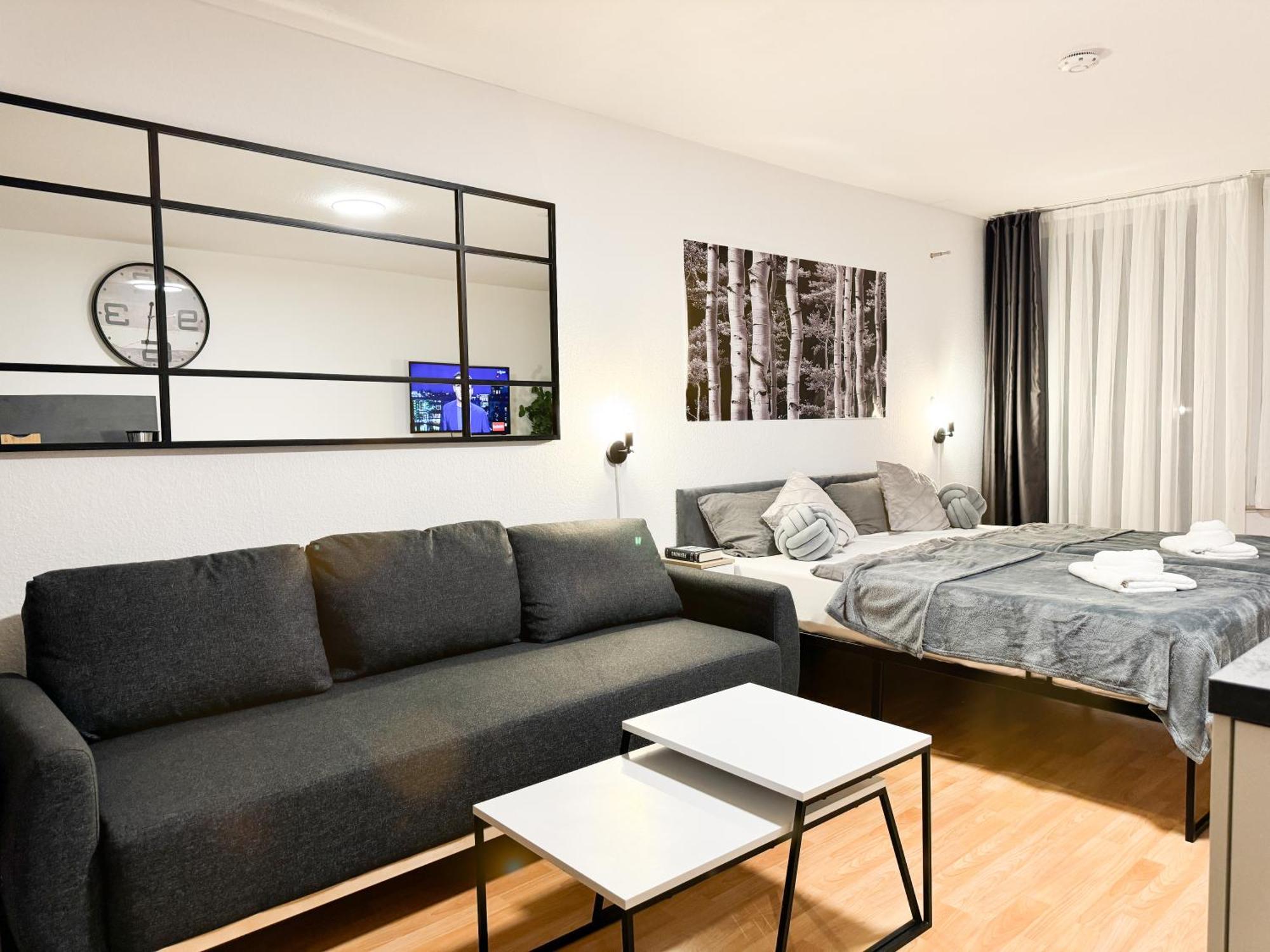 Modern Living In Karlsruhe - Frieden Apartments Bagian luar foto