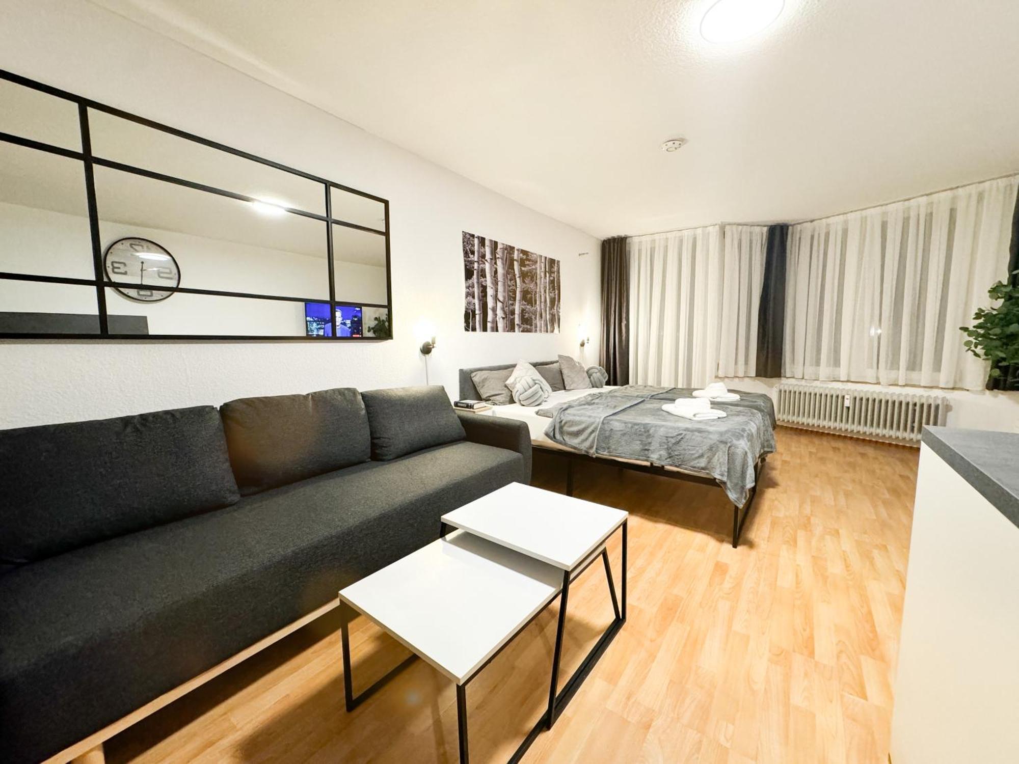 Modern Living In Karlsruhe - Frieden Apartments Bagian luar foto